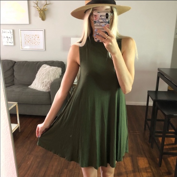 Shift Dress - Picture 2 of 4